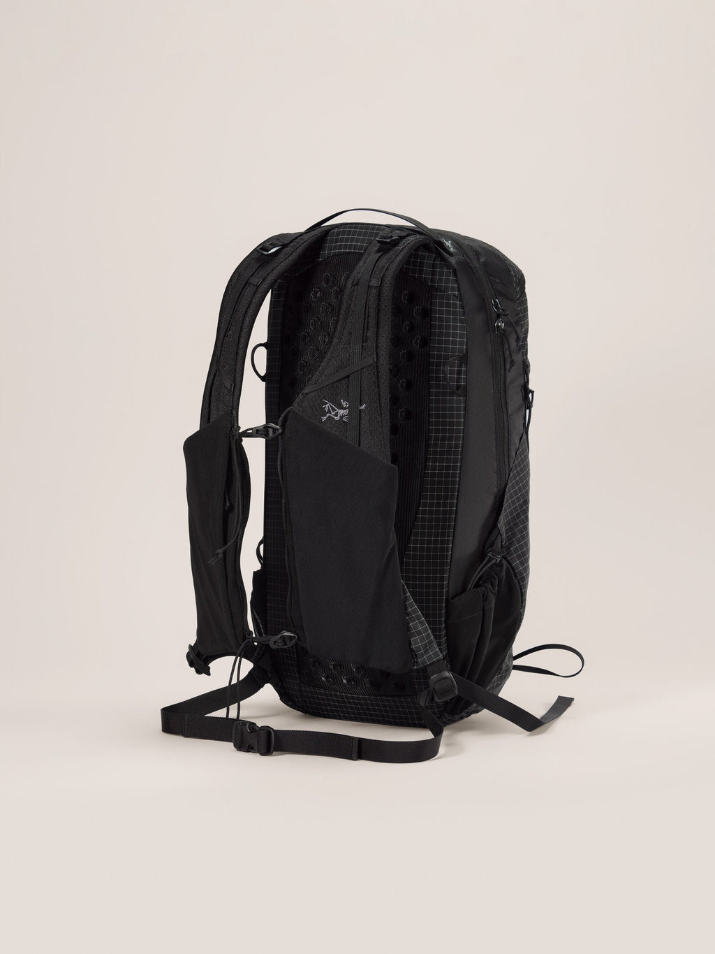 Aerios 18 Backpack